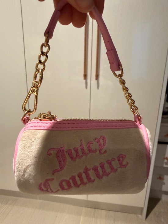 Juicy Couture Handbags - Juicy Couture Pink and Cream Bag